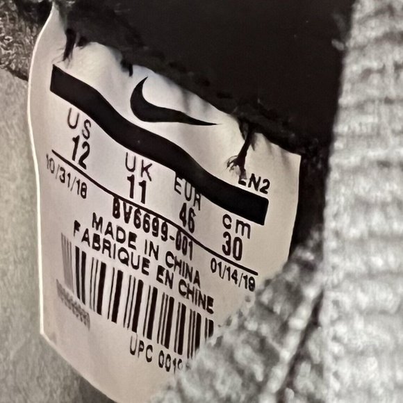 Nike Vapor Untouchable 3 Elite Flyknit Football Detachable Cleats 12 BV6699-001 - Picture 10 of 10